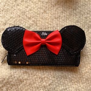 Minnie Mouse Sequin Loungefly Wallet